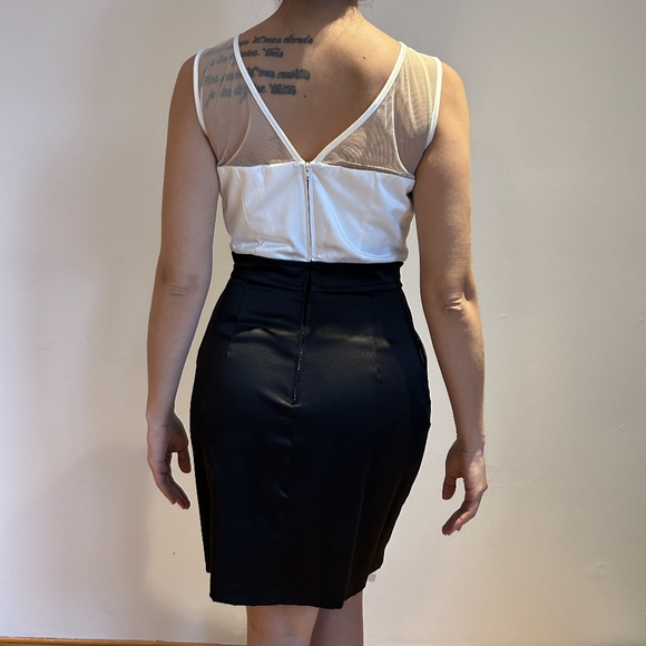 Petite 6P two-tone evening dress - Picture 4 of 5